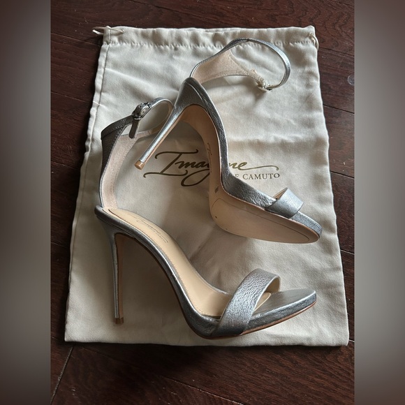 Vince Camuto Heels - Picture 10 of 12